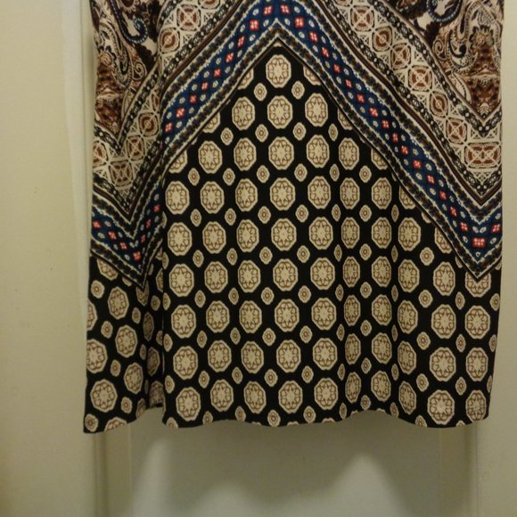 BOHO GEOMETRICS ART TANKY STRETCH TOP L - Picture 5 of 6